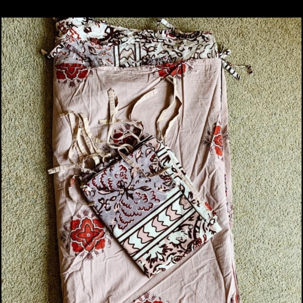 The CUTEST full size duvet cover set!